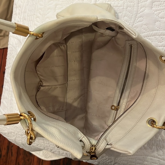 Marc By Marc Jacobs White/Bone Leather Tote - Picture 6 of 11